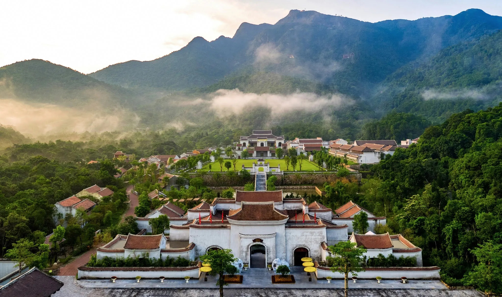Legacy Yen Tu Resort